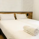 Affittacamere Fontanella House 2*