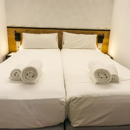 Guest house Fontanella House 2*