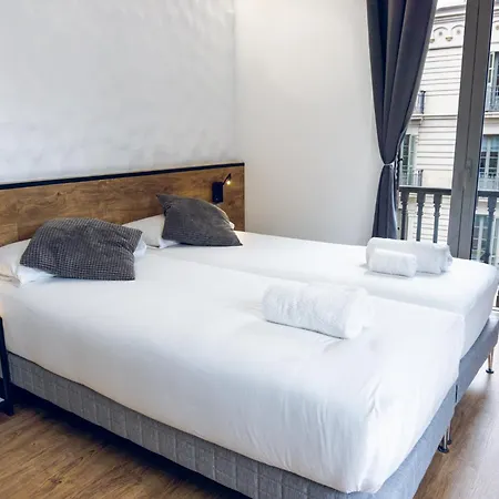 בית הארחה Fontanella House